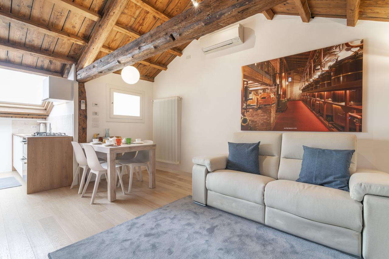 Poli Grappa Suite เวนิส ภายนอก รูปภาพ